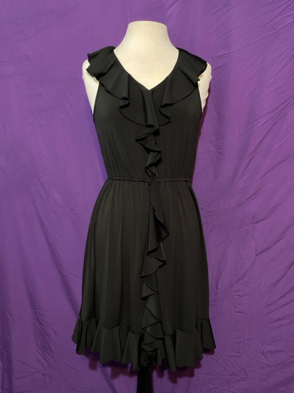 Merona Black Ruffled V-Neck Dress. Size M.